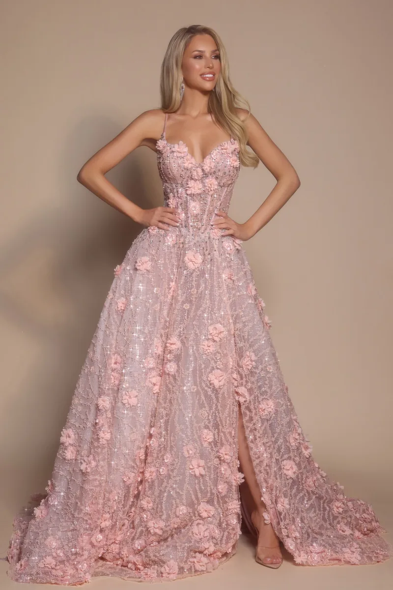Vestido de gala rose gold con aplicaciones 3D Portia & Scarlett en Belgrano